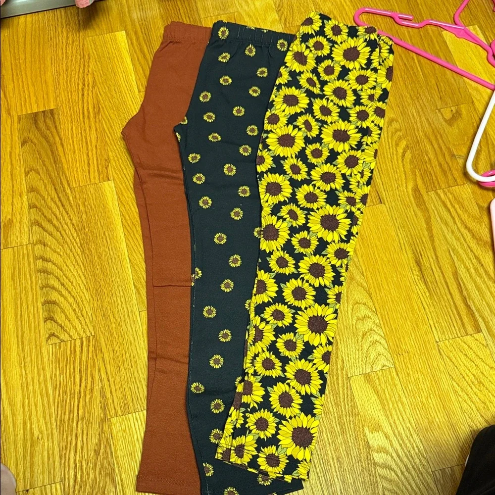 The Children's Place Sunflower and Solid Leggings Trio NWOT